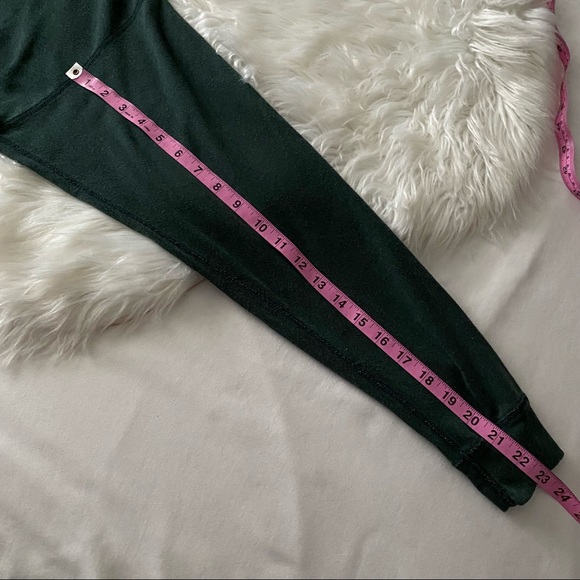 St. John’s Bay • Green Henley - Picture 5 of 8